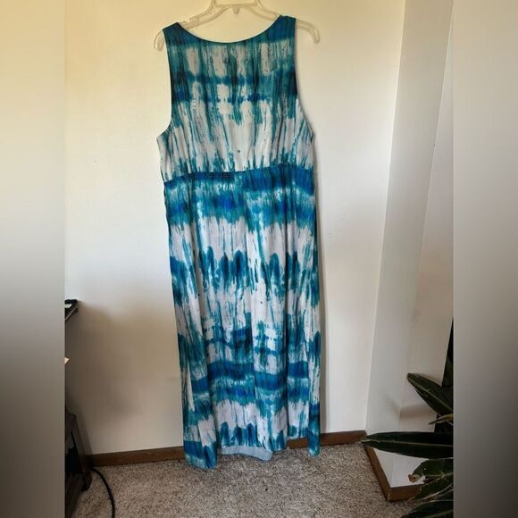 Lane Bryant plus size sleeveless beaded detail long blue print dress size 20 - Picture 6 of 9